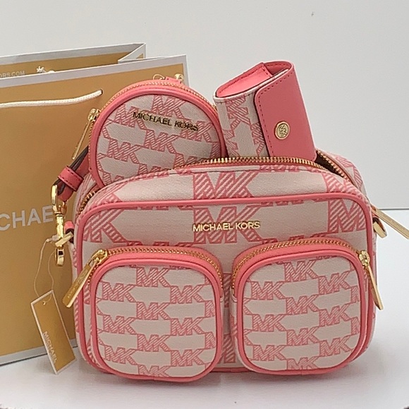 MICHAEL MICHAEL KORS JET SET CROSSBODY BAG TECH ATTACHED HANDBAG PURSE 
Tea Rose - Picture 4 of 16